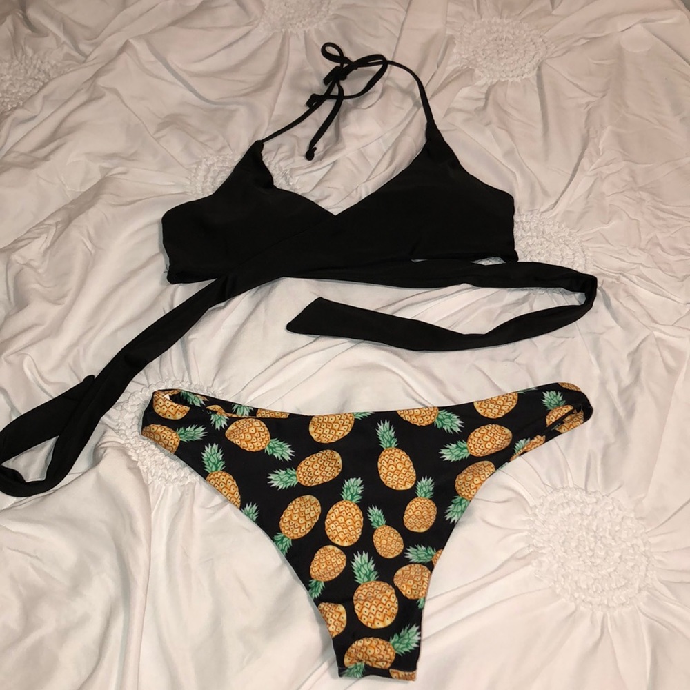 Cupshe pineapple suit